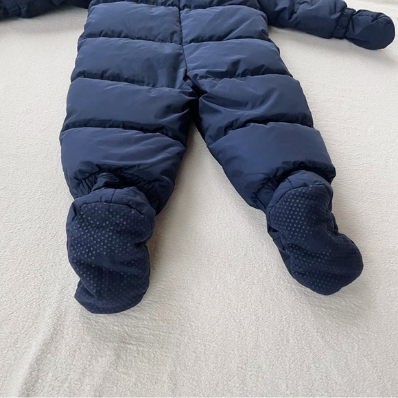 babyGap | Navy Blue Puffer Snowsuit With Mittens & Booties - Picture 13 of 15